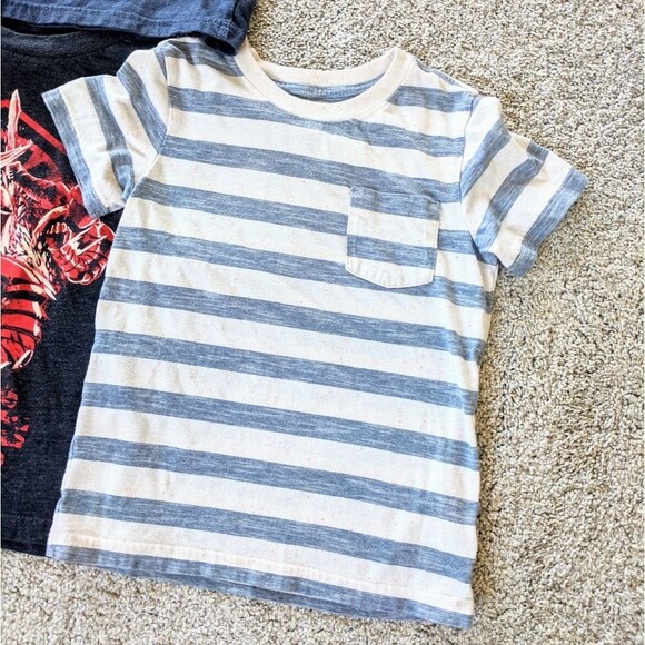 ⭐Set of 4 Boy's Tees Disney Star Wars⭐ - Picture 4 of 4